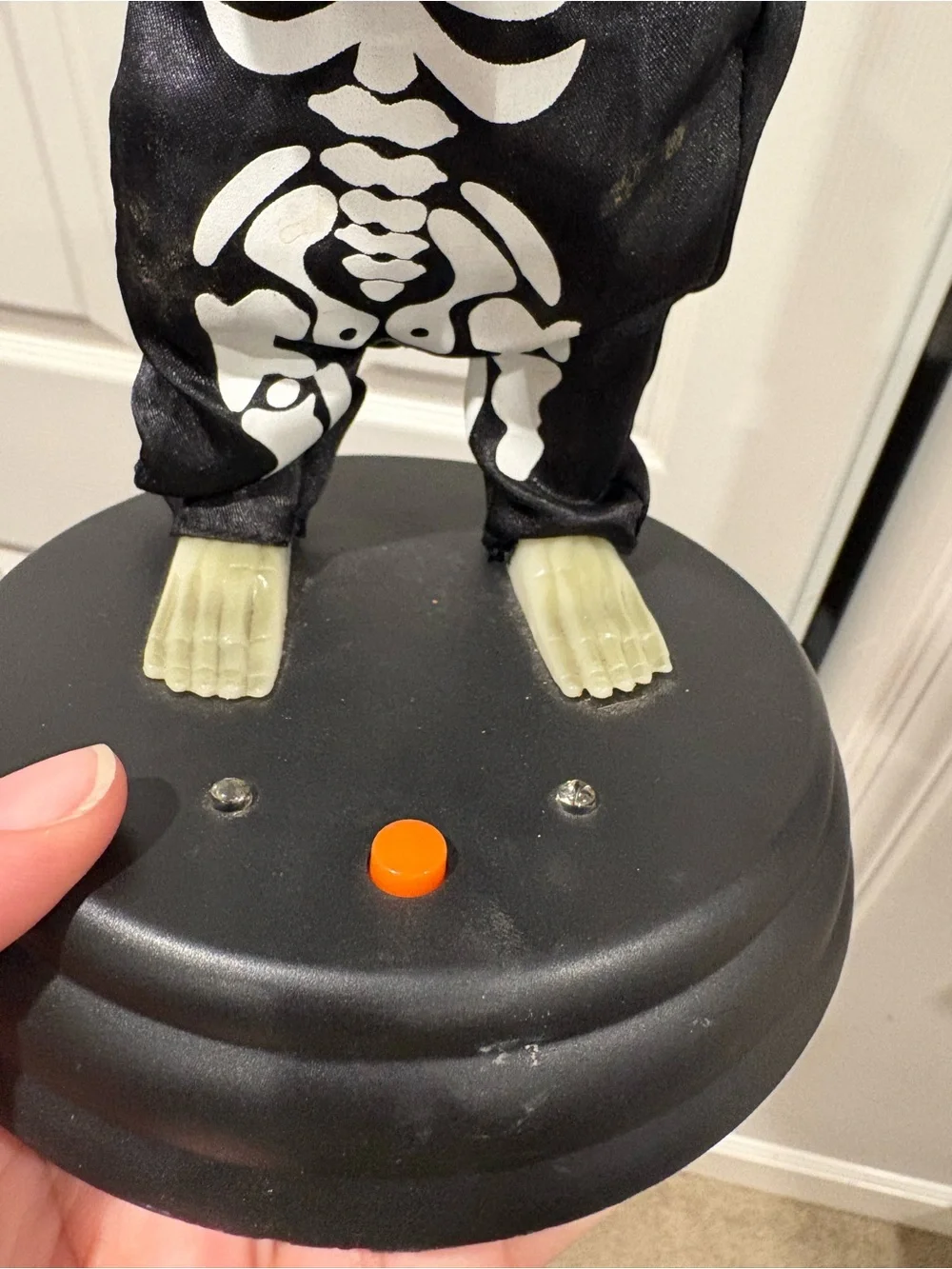 Gemmy Grave Raver Hey Baby Drop it to the Floor dancing skeleton Sings & Moves - Picture 5 of 16